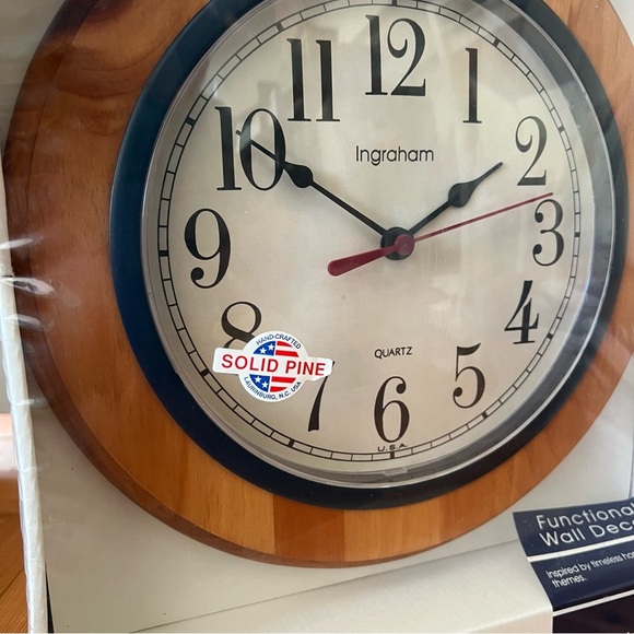 Vintage Ingraham Quartz Movement Functional Solid Pine Wall Clock USA made - Picture 12 of 12